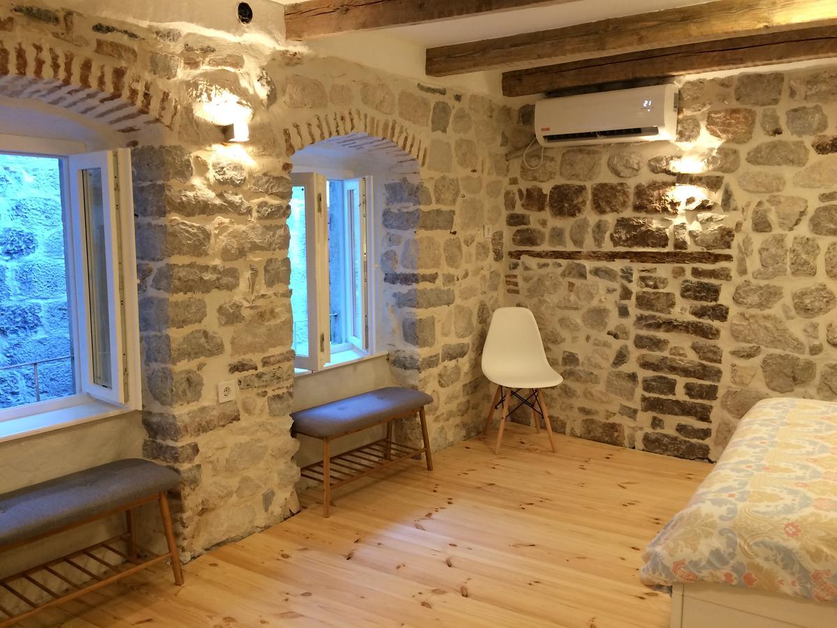 Апартаменты Chic & Stylish With Seaview-Terrace - Kotor Indah Экстерьер фото