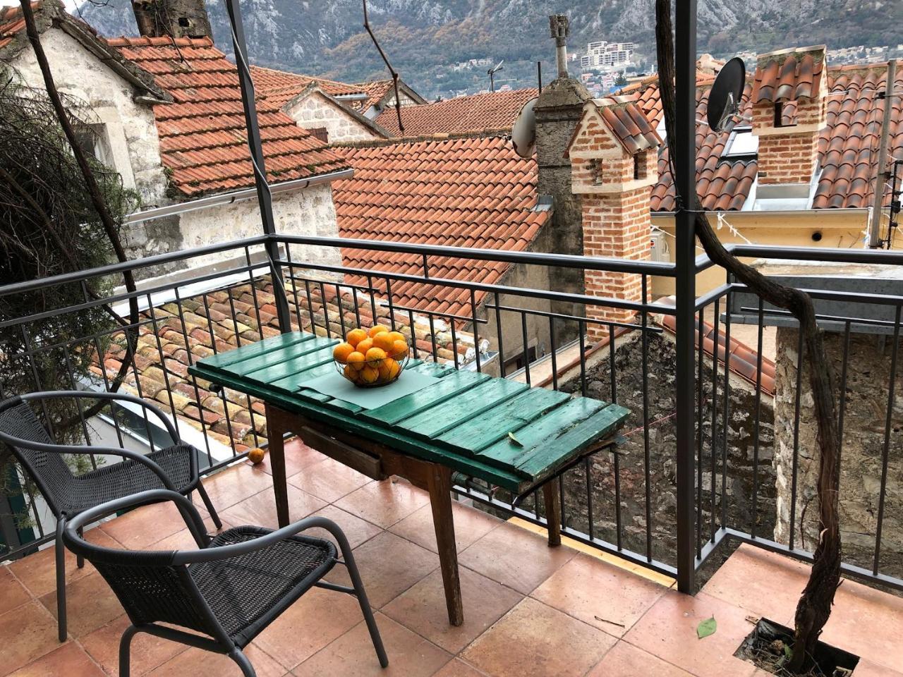 Апартаменты Chic & Stylish With Seaview-Terrace - Kotor Indah Экстерьер фото